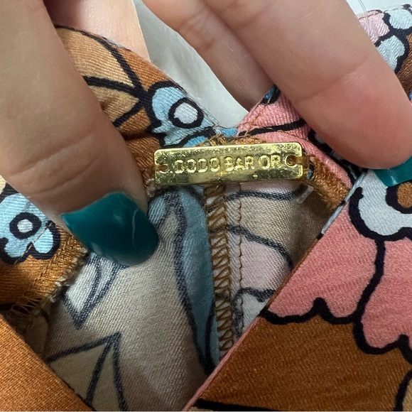 Dodo Bar Or jumpsuit floral Size L but will only fit a 6-4 Vneckline plunge back - Picture 9 of 16